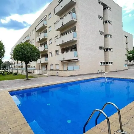 Clotilde With Parking For 6 People Appartamento *